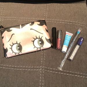 Ipsy makeup set